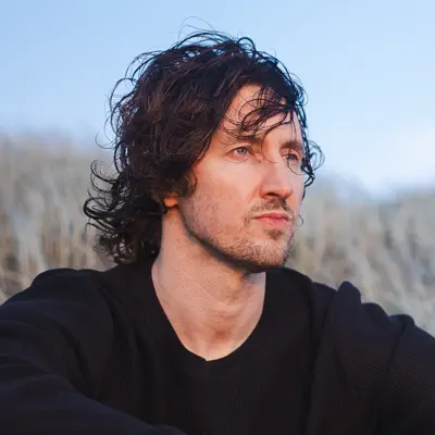 Listen to Dean Lewis, watch music videos, read bio, see tour dates & more!